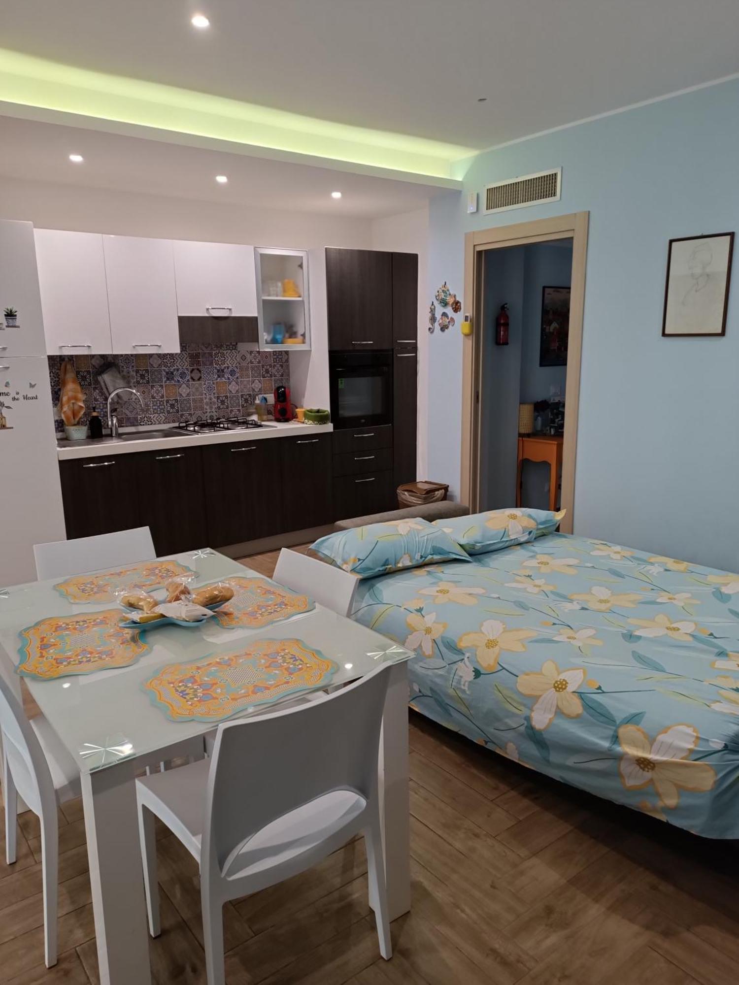 شقة Casa Azzurra جيارديني ناكسوس المظهر الخارجي الصورة